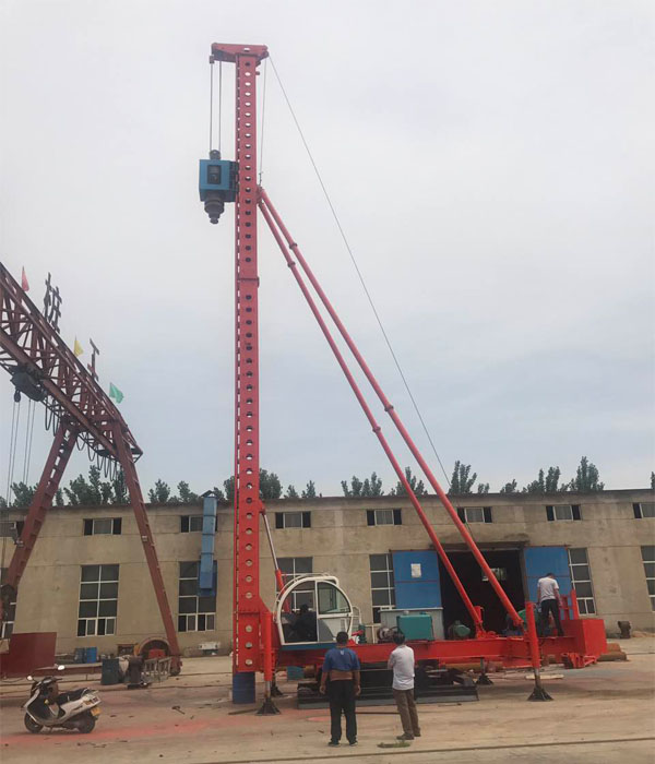 15米長螺（luó）旋鑽機